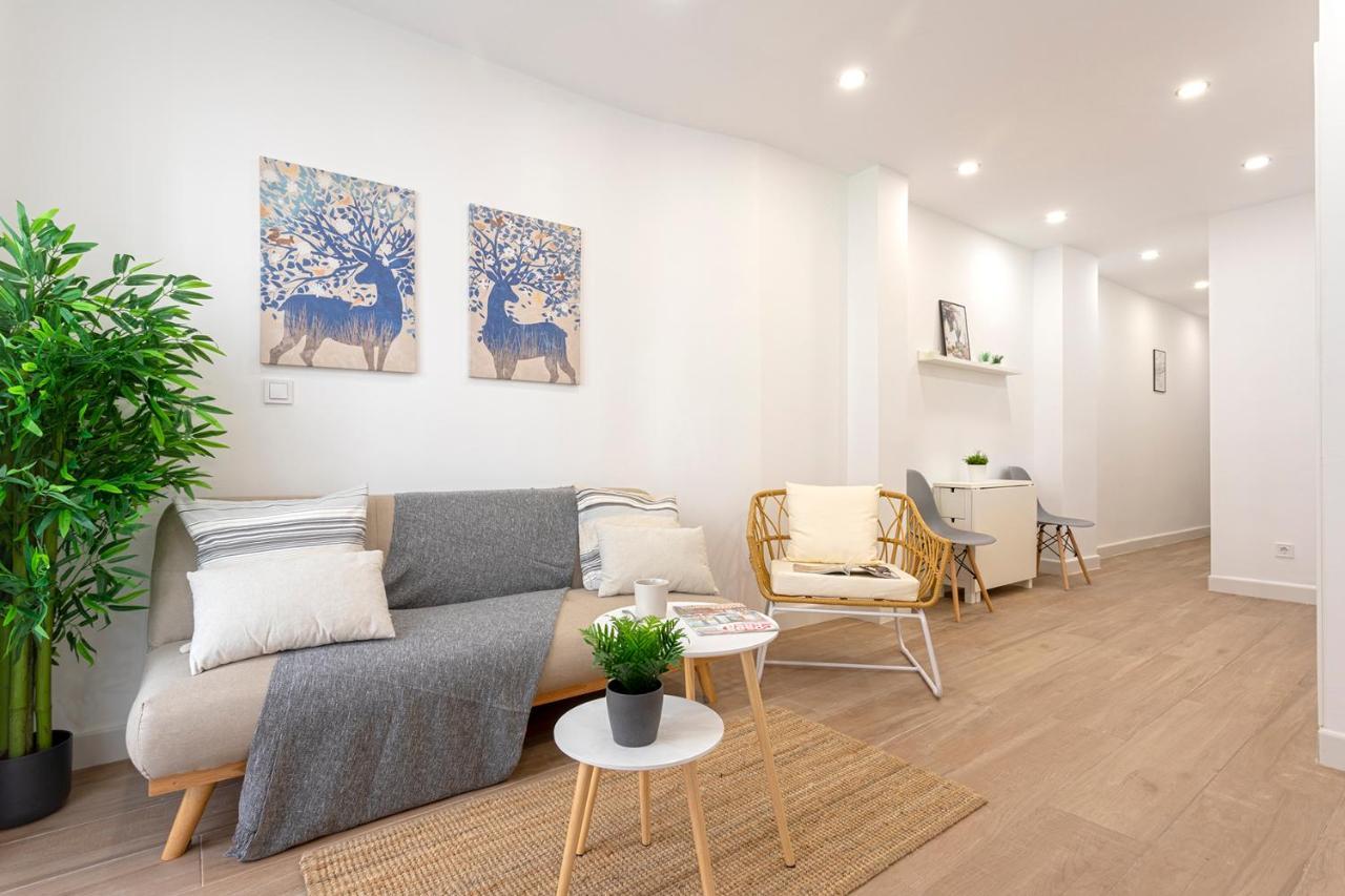 Malgi Apartment - Malaga City Centre Екстериор снимка