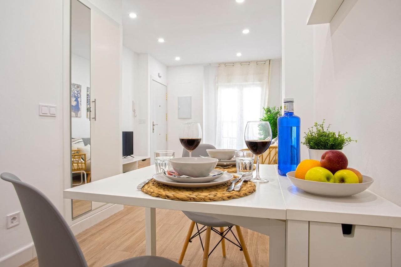 Malgi Apartment - Malaga City Centre Екстериор снимка
